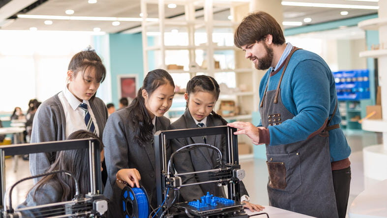 入学条件 | 上海诺达双语国际学校丨IB A Level课程 - Feature Cards Pattern