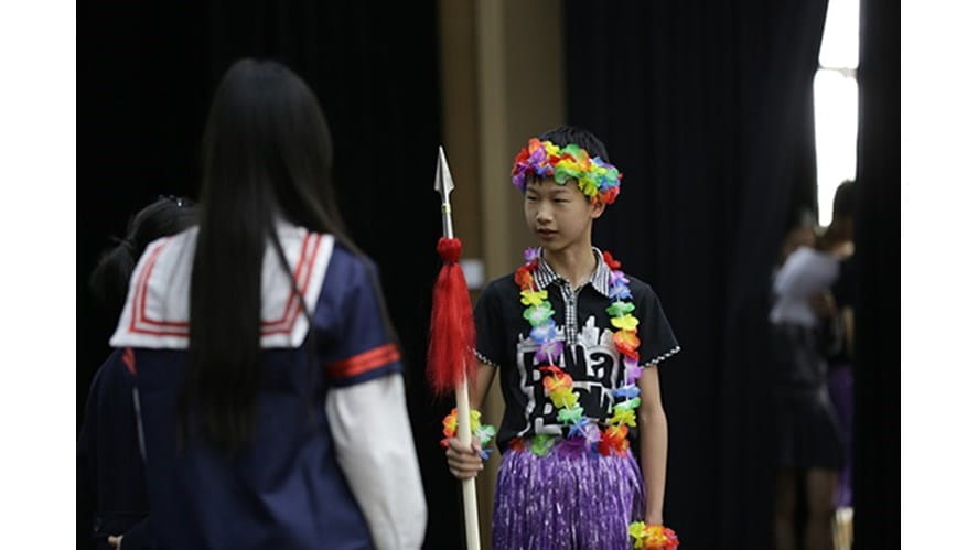 课堂内外 － 丰富多彩的音乐课堂 - In-and-Out-of-the-Classroom-A-Colourful-Music-Classroom