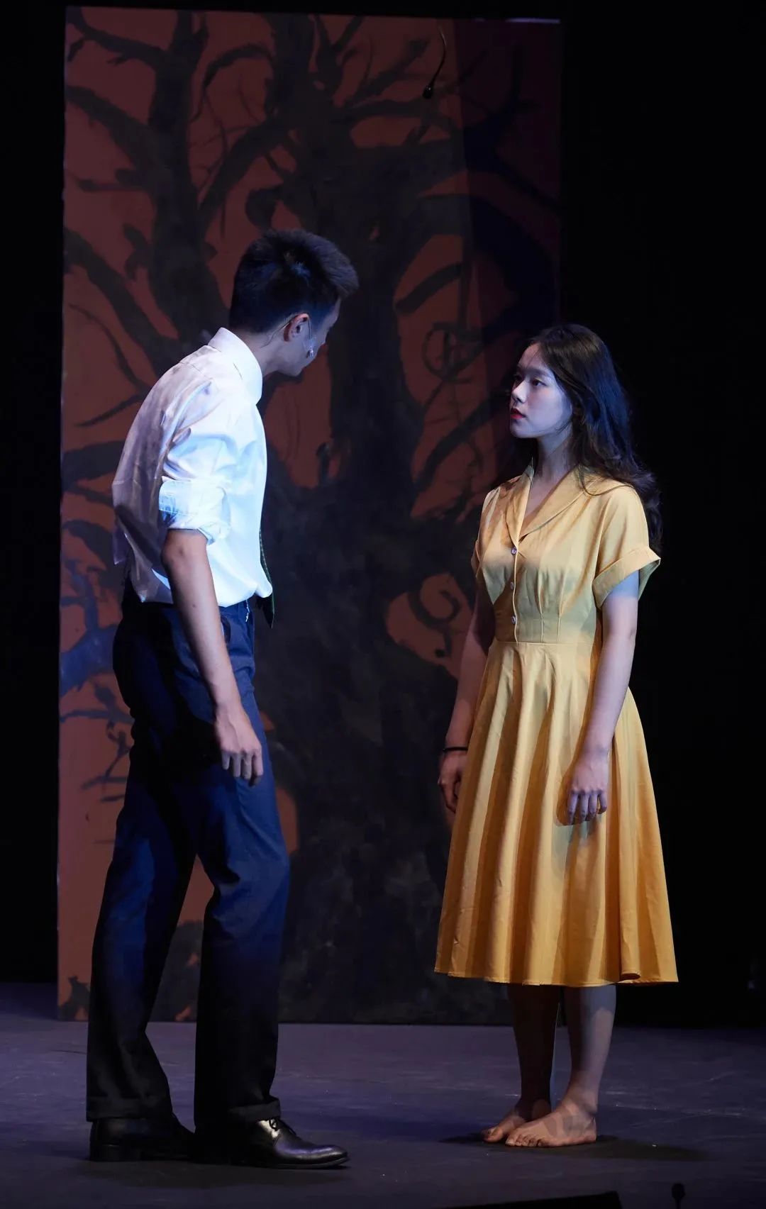 被伦敦政治经济学院和香港大学录取的诺达学子Lily Huang: 我自然而坚定的成长之路 - Lily Huang