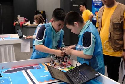 诺达双语学校小学部机器人校队再创佳绩 - WRO