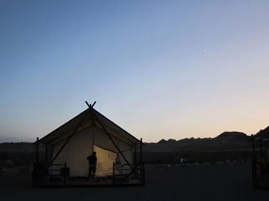 诺达学子跟着奥运冠军王丽萍再闯戈壁 - Gobi