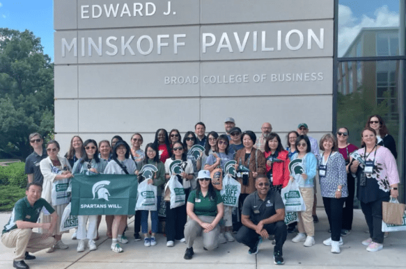 暑假不打烊的诺达之二:飞越一万两千公里,亲探美本申请奥秘 - US visits