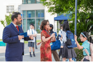 朝露聚光,梦想生辉|NACIS开学第一天的光影记录 - First School Day