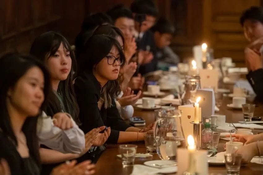 为了与Gogo成为校友，暑假诺达学子去了“剑桥” - Cambridge Experience