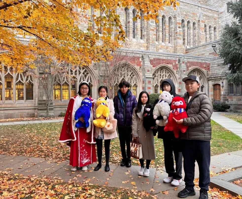 祝贺NACIS17名学子从耶鲁总决赛凯旋！ - WSC