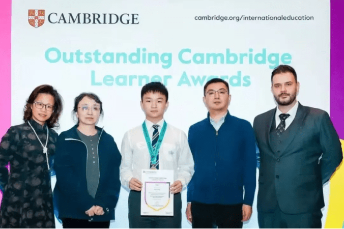 NACIS学子首次参加IGCSE考试即勇夺单项全球第一，荣膺“剑桥卓越学子奖” - CAMBRIDGE LEARNER AWARD