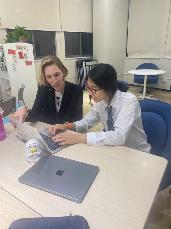 时光不语,静待花开 - Rose from Class of 2024