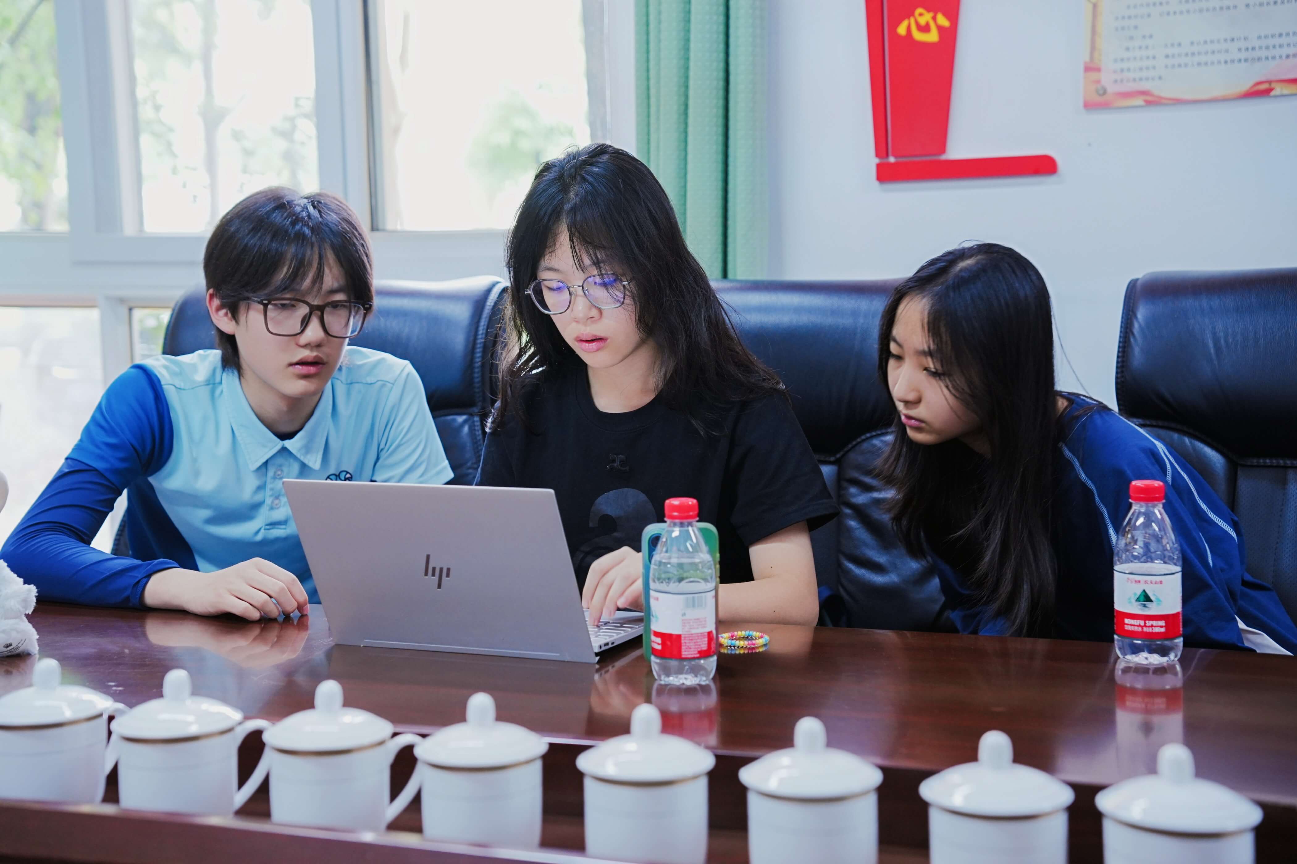 暑假不宅家，从阿尔卑斯山到大运河，看看他们假期的新“卷”法！ - Summer Journey