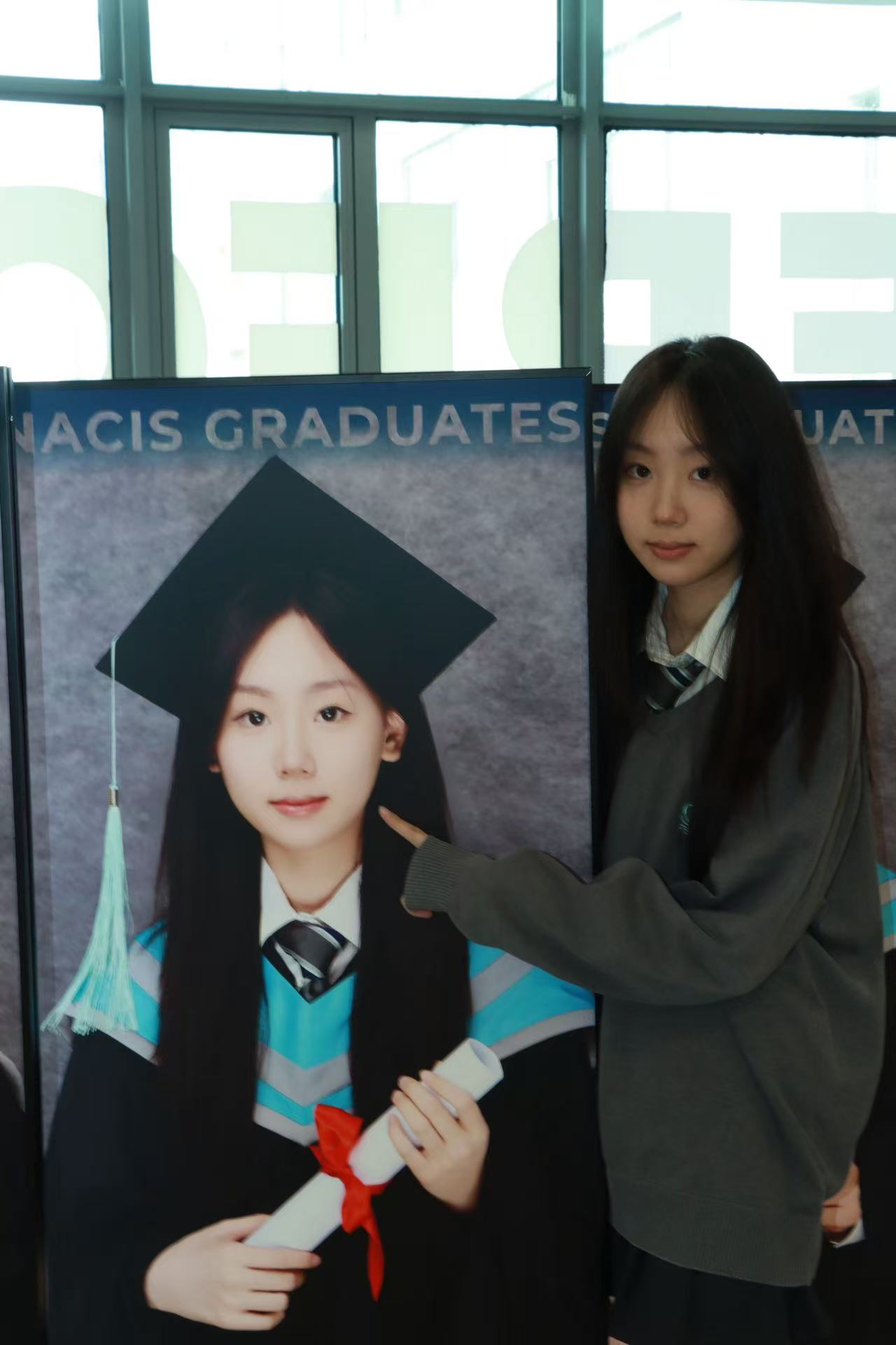 从追光到发光:2025届毕业生Rose用IB45分满分成绩点亮校史! - Rose